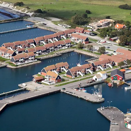 Apartment 4 Person On A In Borre