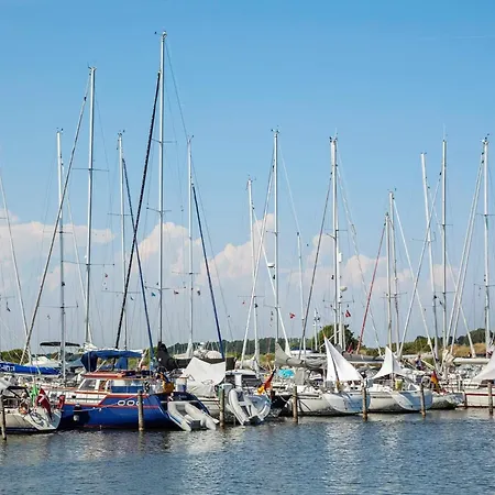 Apartamento 4 Person On A In Borre